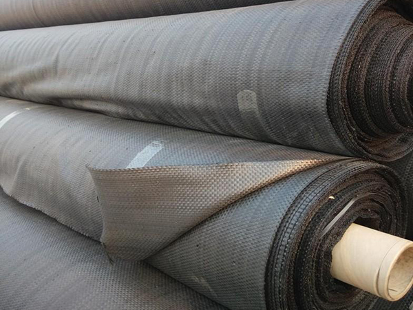 裂膜丝机织土工布